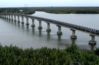 NDDC delivers N10.4b barrier breaking bridge for Ibeno 1